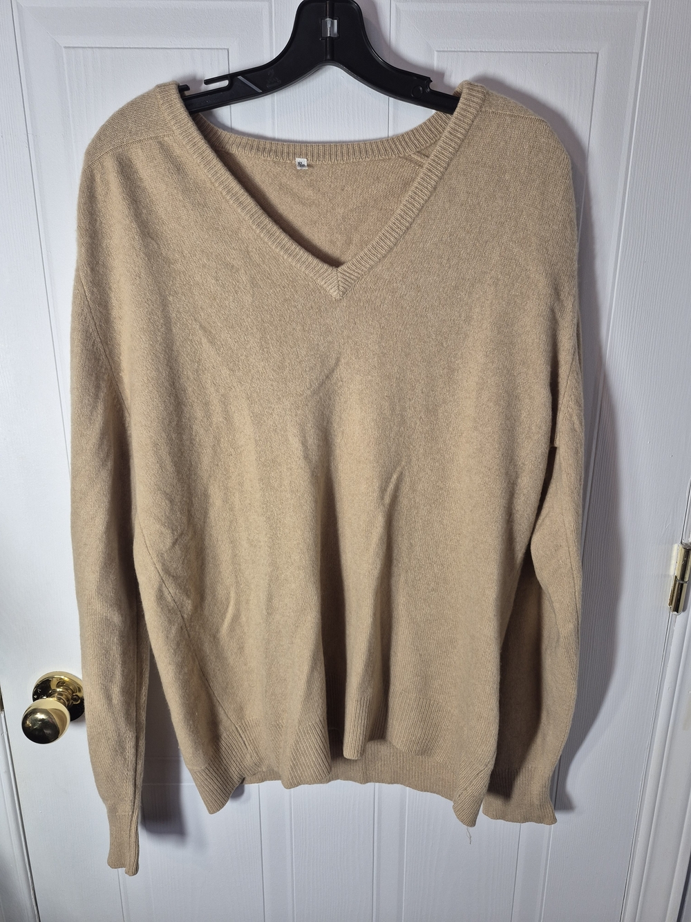 Vintage 100% Pure Cashmere V-Neck Sweater Camel Beige Tan Size 44 / XL